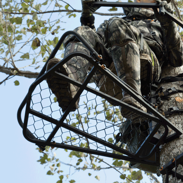 Muddy Outfitter Hang on Tree Stand Hunter Sitting