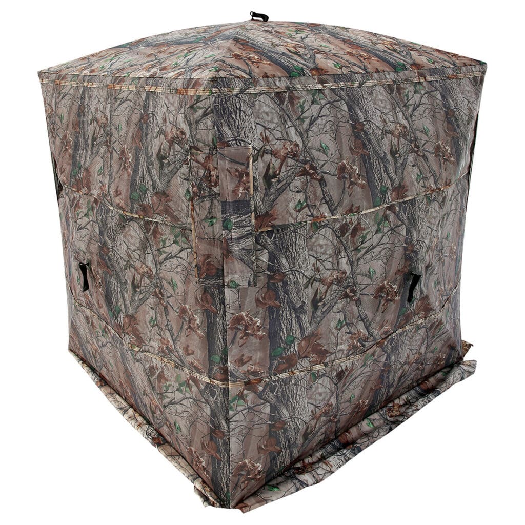 Prevue 3 Ground Blind closed
