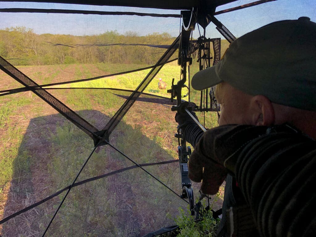 muddy prevue 2 ground blind shot window