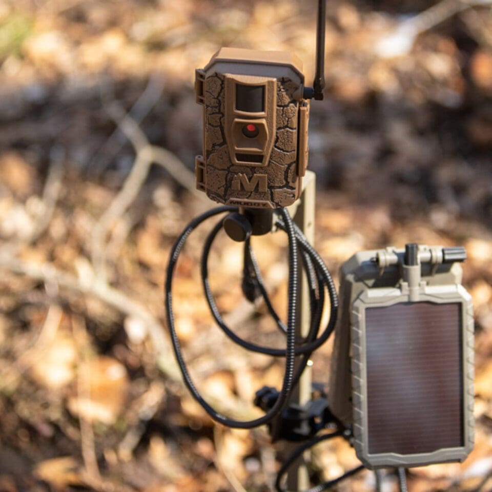 MITIGATOR CELLULAR TRAIL CAMERA Muddy Outdoors