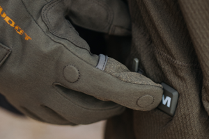 Flip open shooting fingers